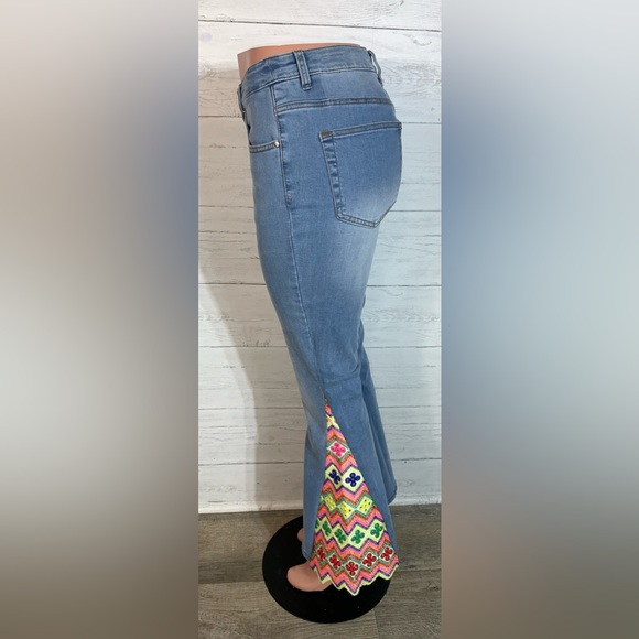 Gemma & Jane flare bell bohemian jeans embroidered size 6 - Picture 4 of 8